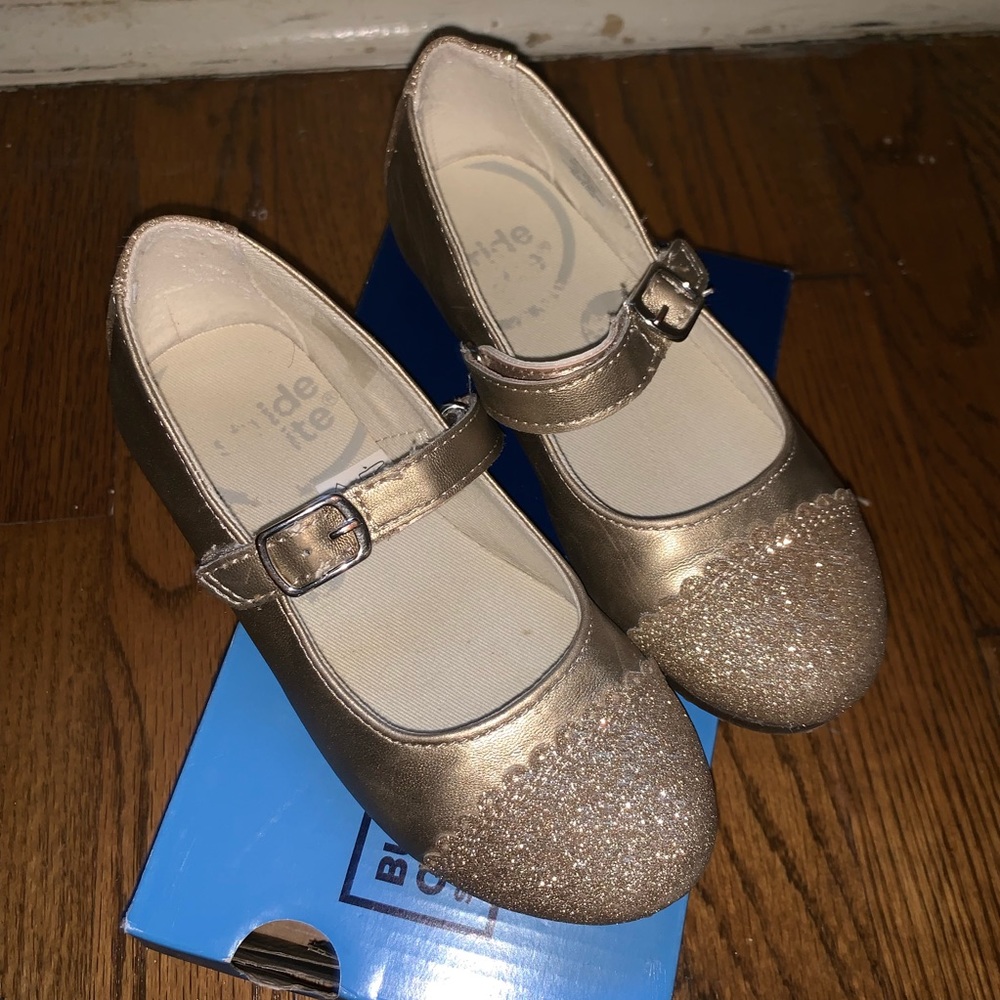 Little Girl Stride Rite dress shoes